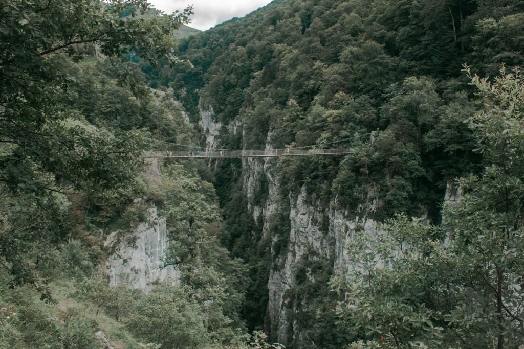 passerelle pont suspendu holzarte gorges