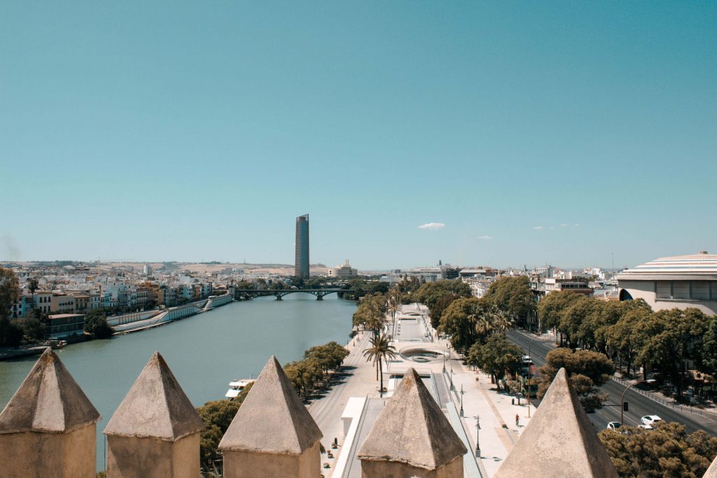 seville tour del oro canal